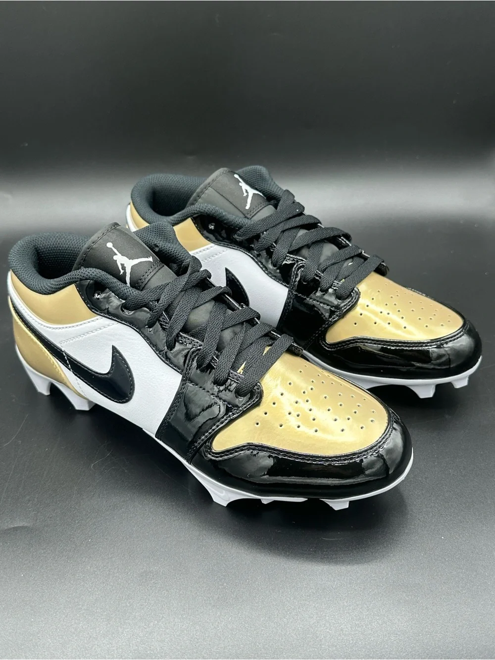 Nike Air Jordan 1 Low Gold Football Cleats FJ6245-701 Men’s NEW